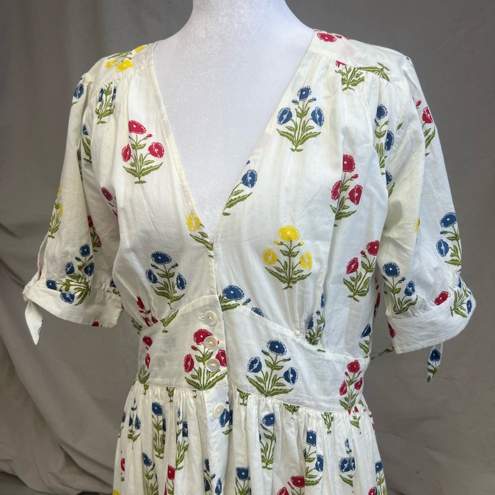 Pink Chicken Floral VNeck Midi Dress Multicolor Embroidery Sz M Cottagecore Boho - Picture 3 of 8